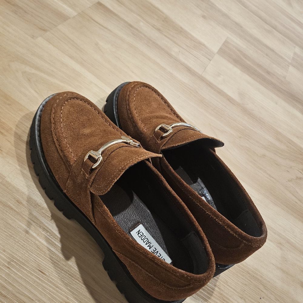 Steve Madden Brown Suede Loafers with Gold Bit